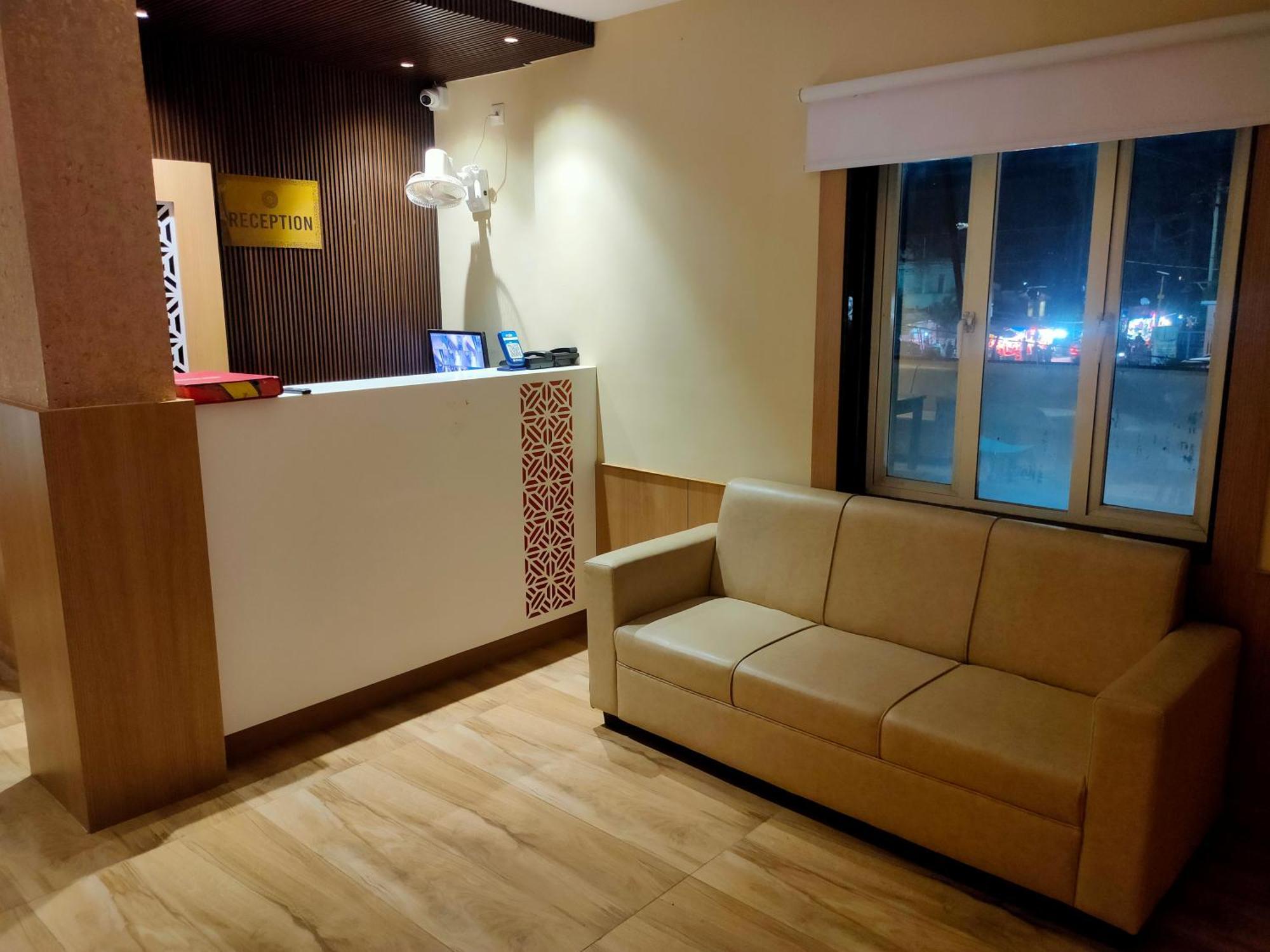 Hotel Mellow Mood Μπουμπάνεσβαρ Εξωτερικό φωτογραφία
