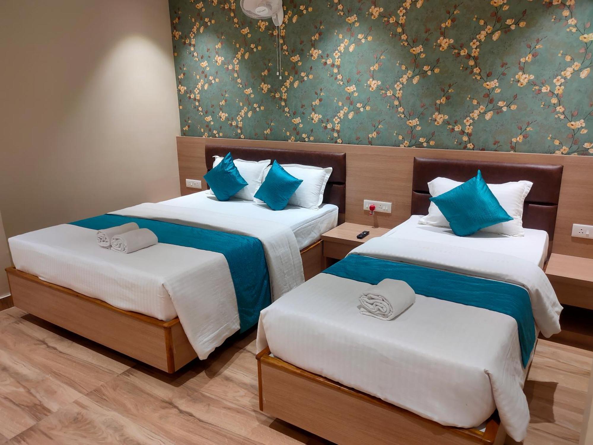 Hotel Mellow Mood Μπουμπάνεσβαρ Εξωτερικό φωτογραφία