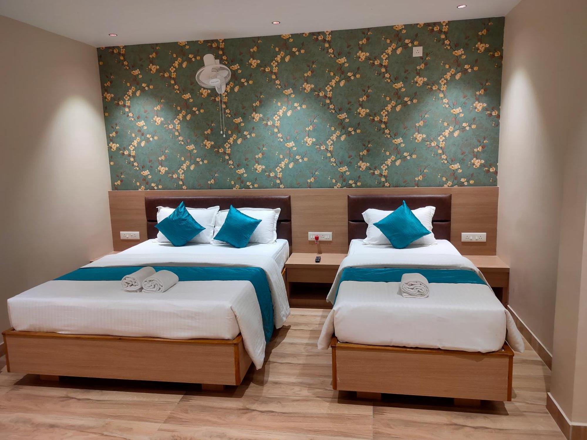 Hotel Mellow Mood Μπουμπάνεσβαρ Εξωτερικό φωτογραφία